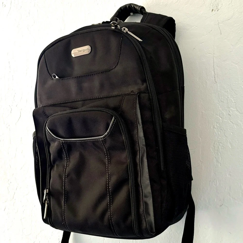 Targus Black 16” Zippered Laptop Backpack